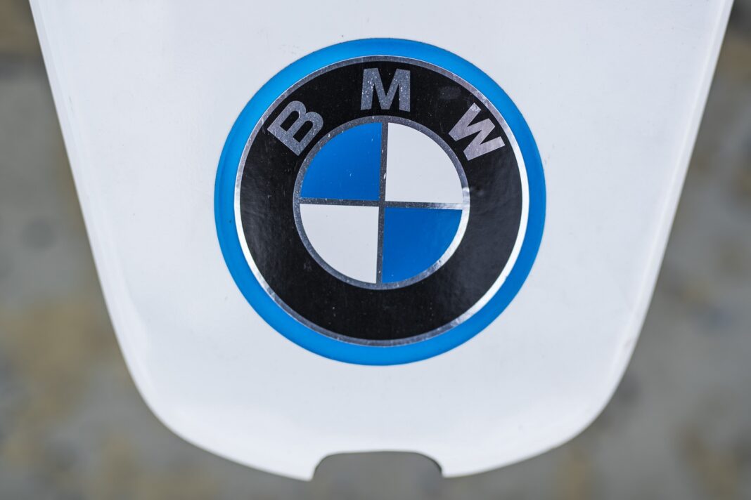 BMW logó