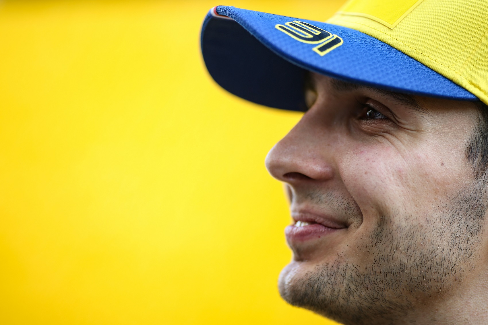 Ocon csaja karantén idején is megmutatta kerek hátsóját