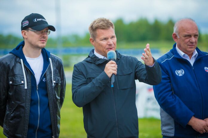 peter aleshin, mika salo