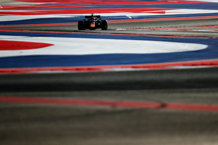 Tilke, racingline