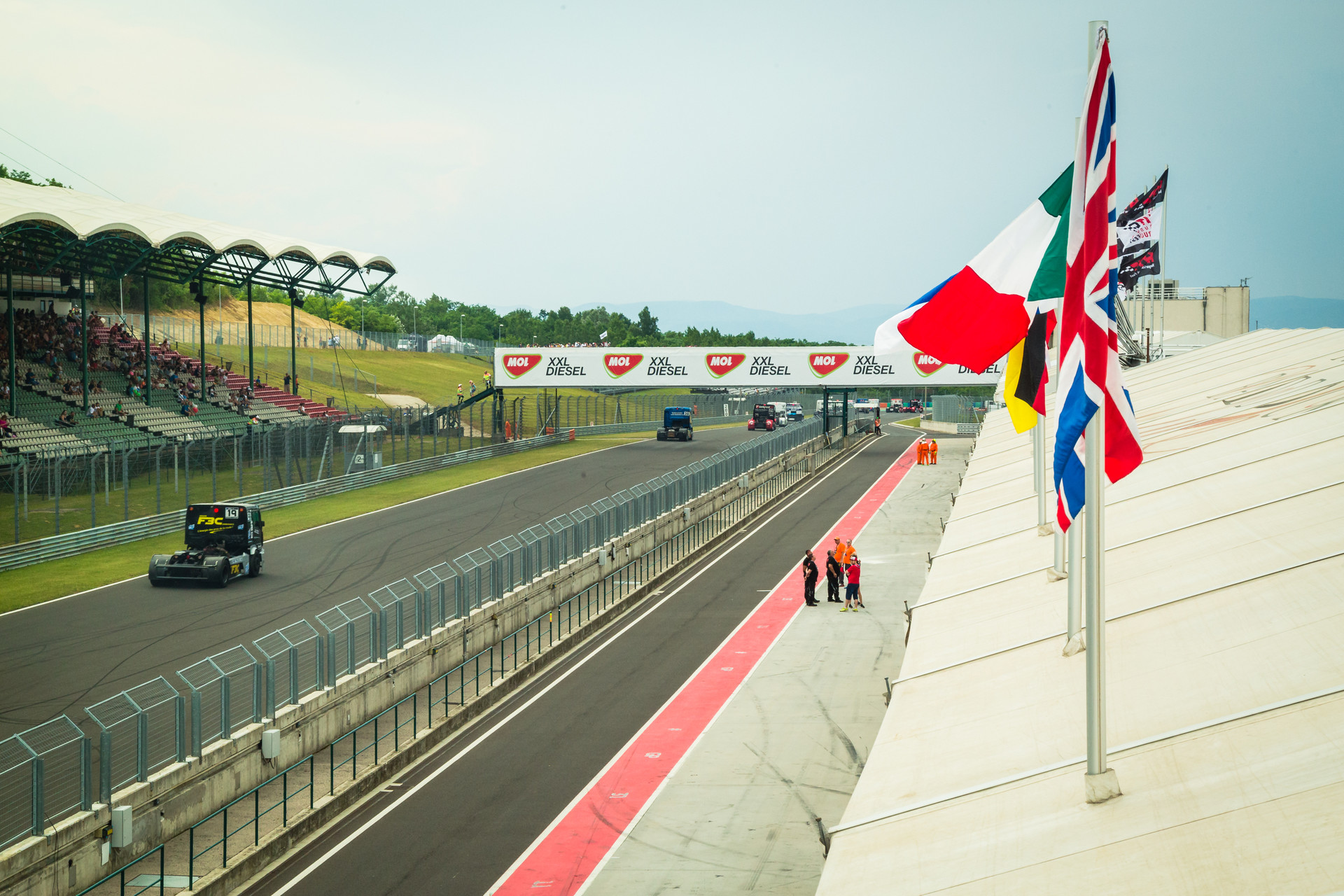 Napi puzzle: Kamion Eb a Hungaroringen