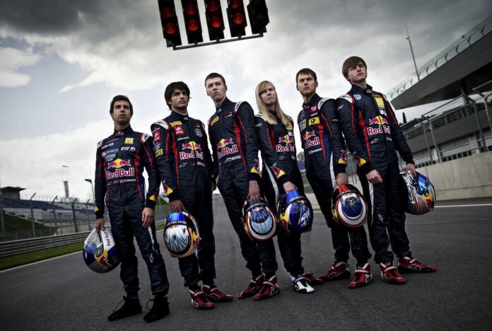 Antonio Felix da Costa, Carlos Sainz jr., Beitske Visser, Danill Kvyat,Tom Blomqvist, Callan O' Keeffe, red bull racing, racingline.hu
