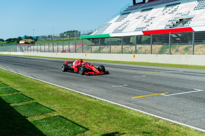 Sebastian Vettel, Ferrari, racingline
