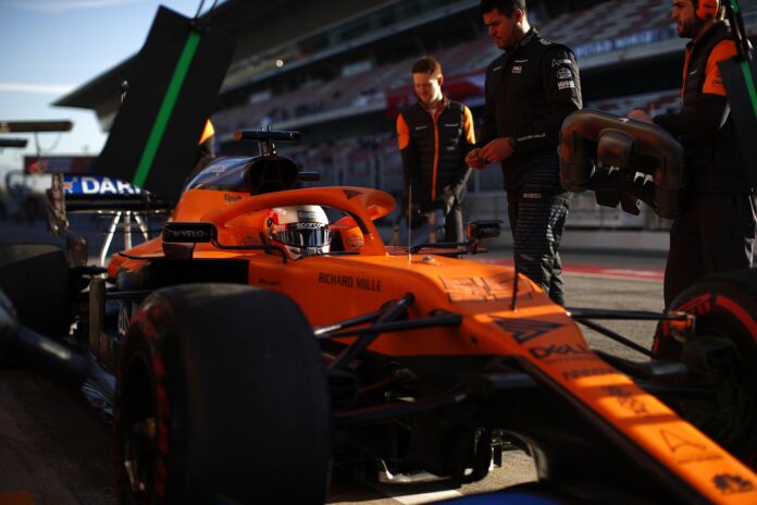 Carlos Sainz, Mclaren, racingline