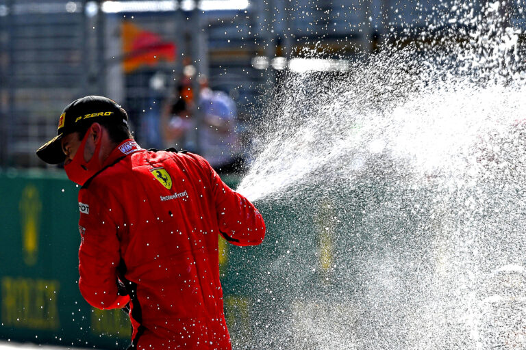 Charles Leclerc, Ferrari, Osztrák Nagydíj, 2020, racingline.hu