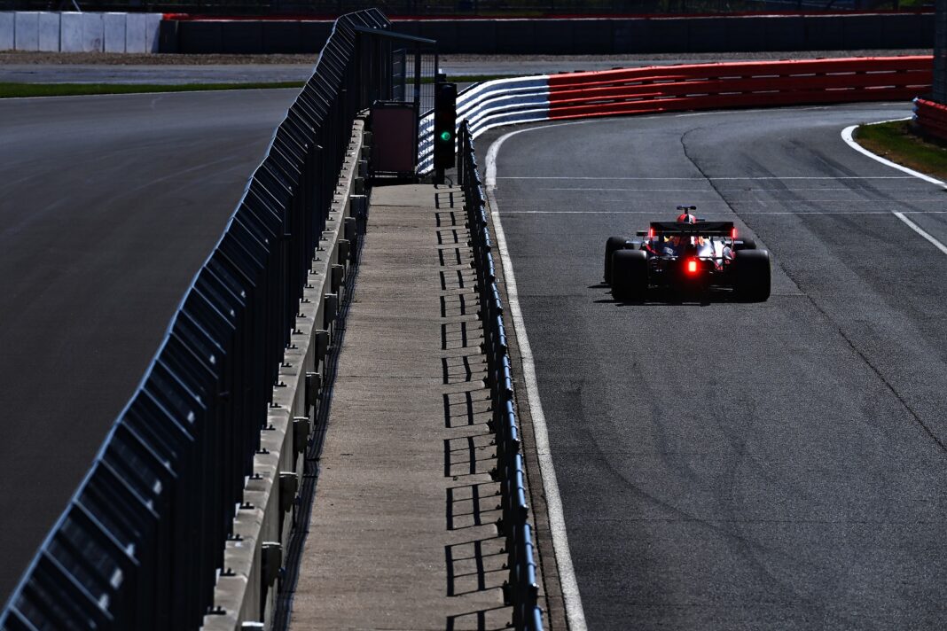 alexander albon, silverstone, racingline.hu