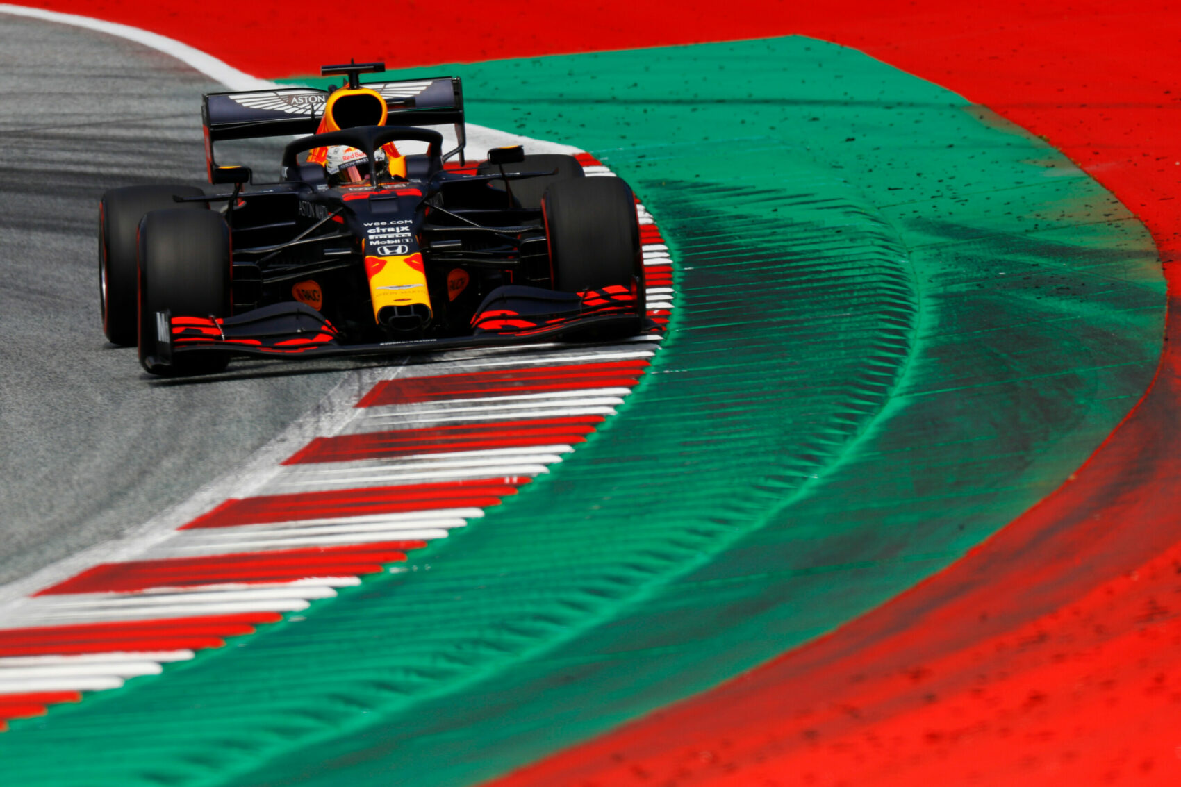 Az RB16 nem egy jó autó, csak Verstappen láttatja annak?