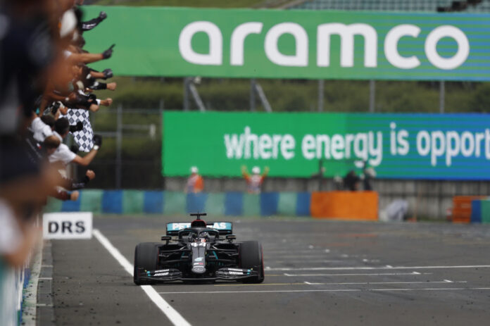 Mercedes, racingline
