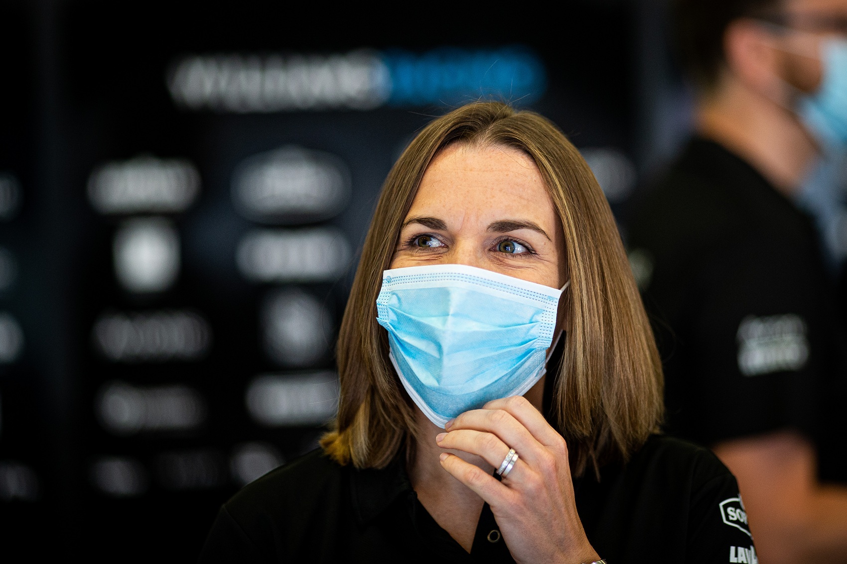 Claire Williams bajnokká tenné Russellt