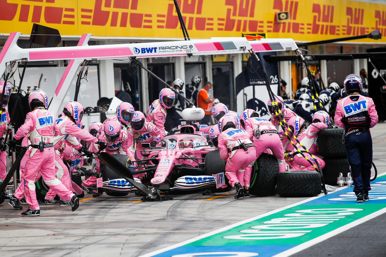 Korábbi Racing Point alkalmazottak infózhatták a Renault-t