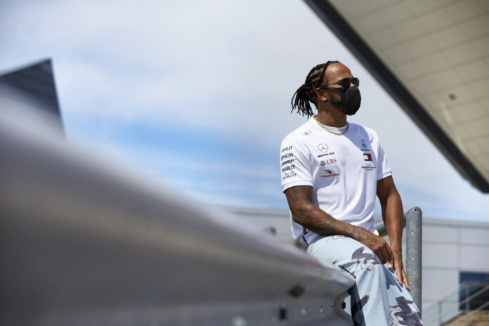 Lewis Hamilton, Mercedes, racingline