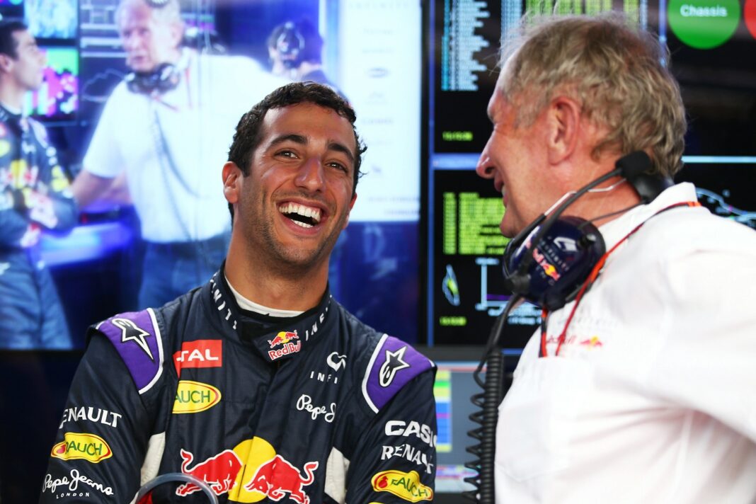 Daniel Ricciardo & Dr Helmut Marko, Red Bull, racingline.hu