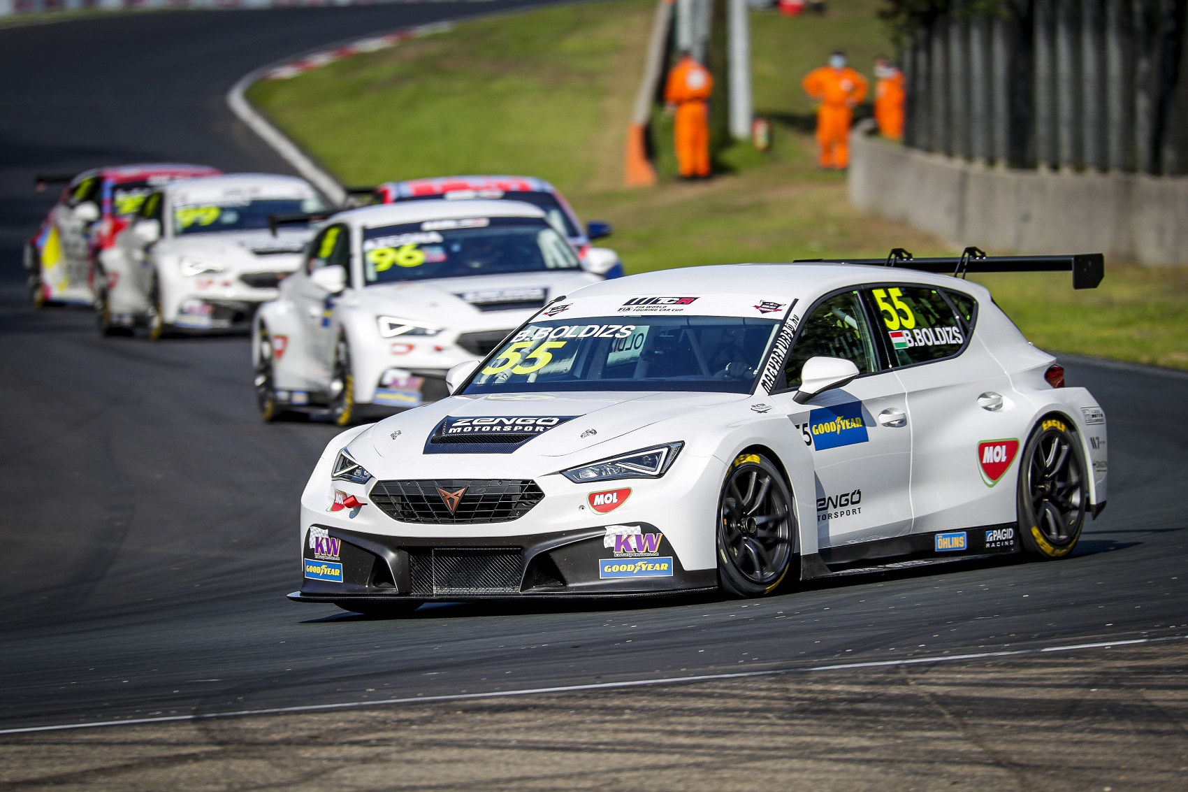 Három magyar pilóta már biztosan lesz a WTCR-ben