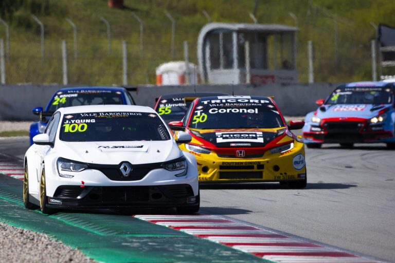 A Vuković Motorsport Renault-ja is indul 2020-ban a WTCR-ben