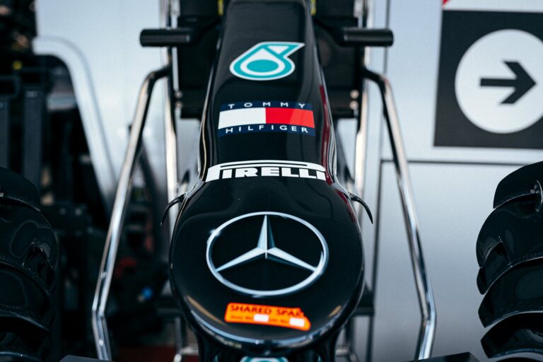 A Daimler a teljes irányítást el fogja veszíteni a Mercedes F1 Team felett