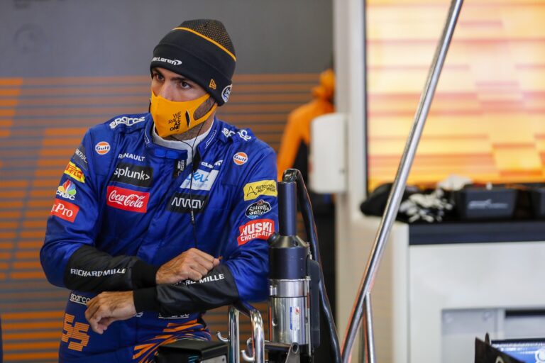 Carlos Sainz, McLaren, racingline