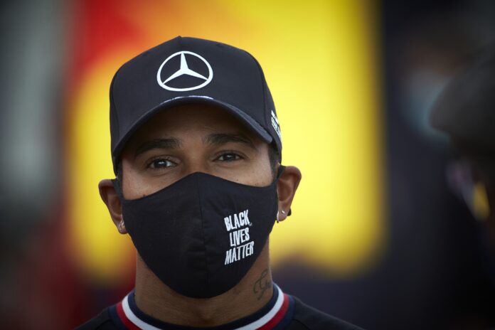 Lewis Hamilton, Mercedes, racingline