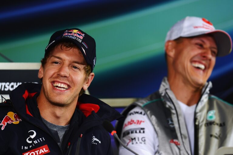 Sebastian Vettel, Michael Schumacher, Red Bull, Mercedes, racingline