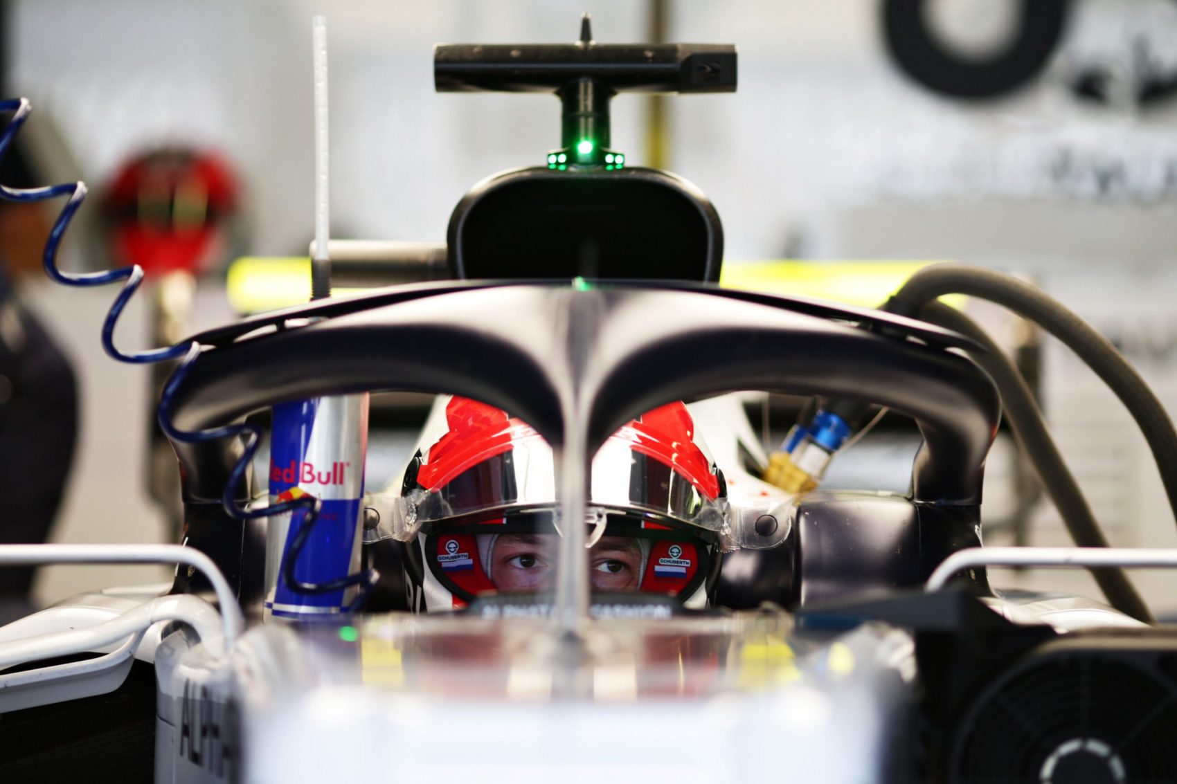 Kvjat nem aggódik a jövőjét illetően