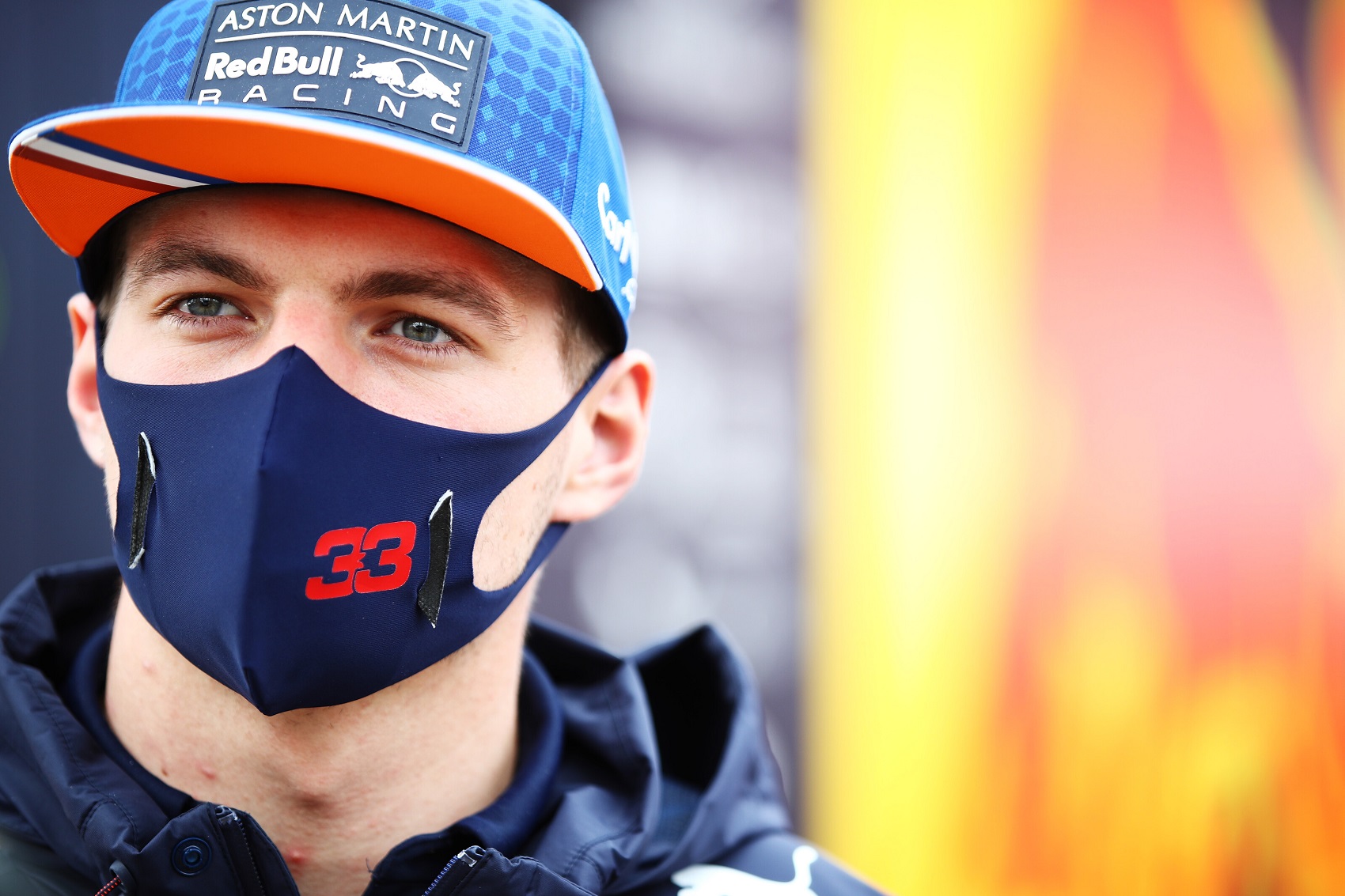 Verstappen nem vállalta a felelősséget az első körös ütközésért