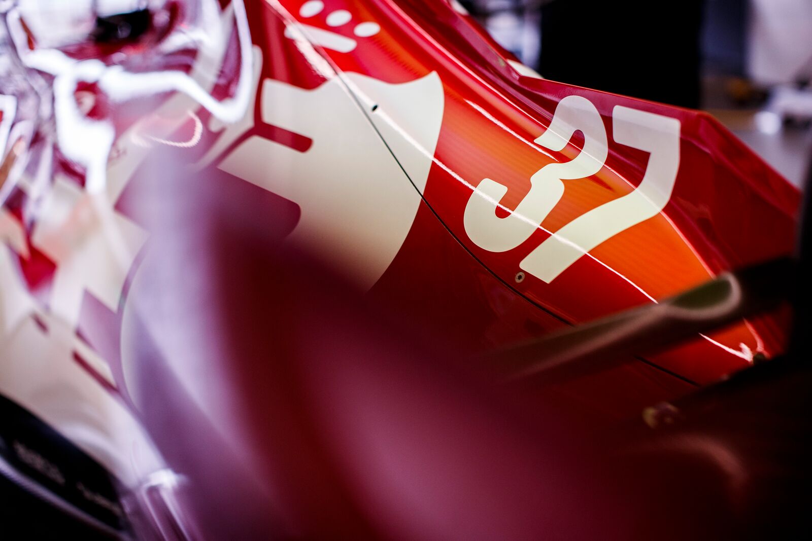 Pech Mick Schumachernek: Egy métert nem mentek a versenyzők az FP1-en