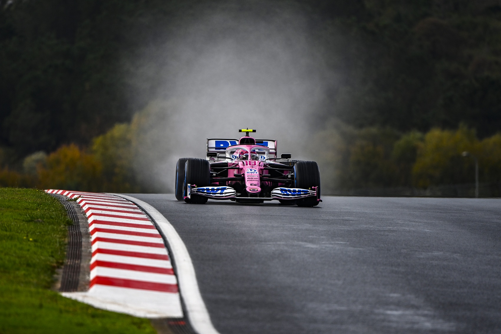 Villeneuve kritizálás helyett, most dicsérte Strollt