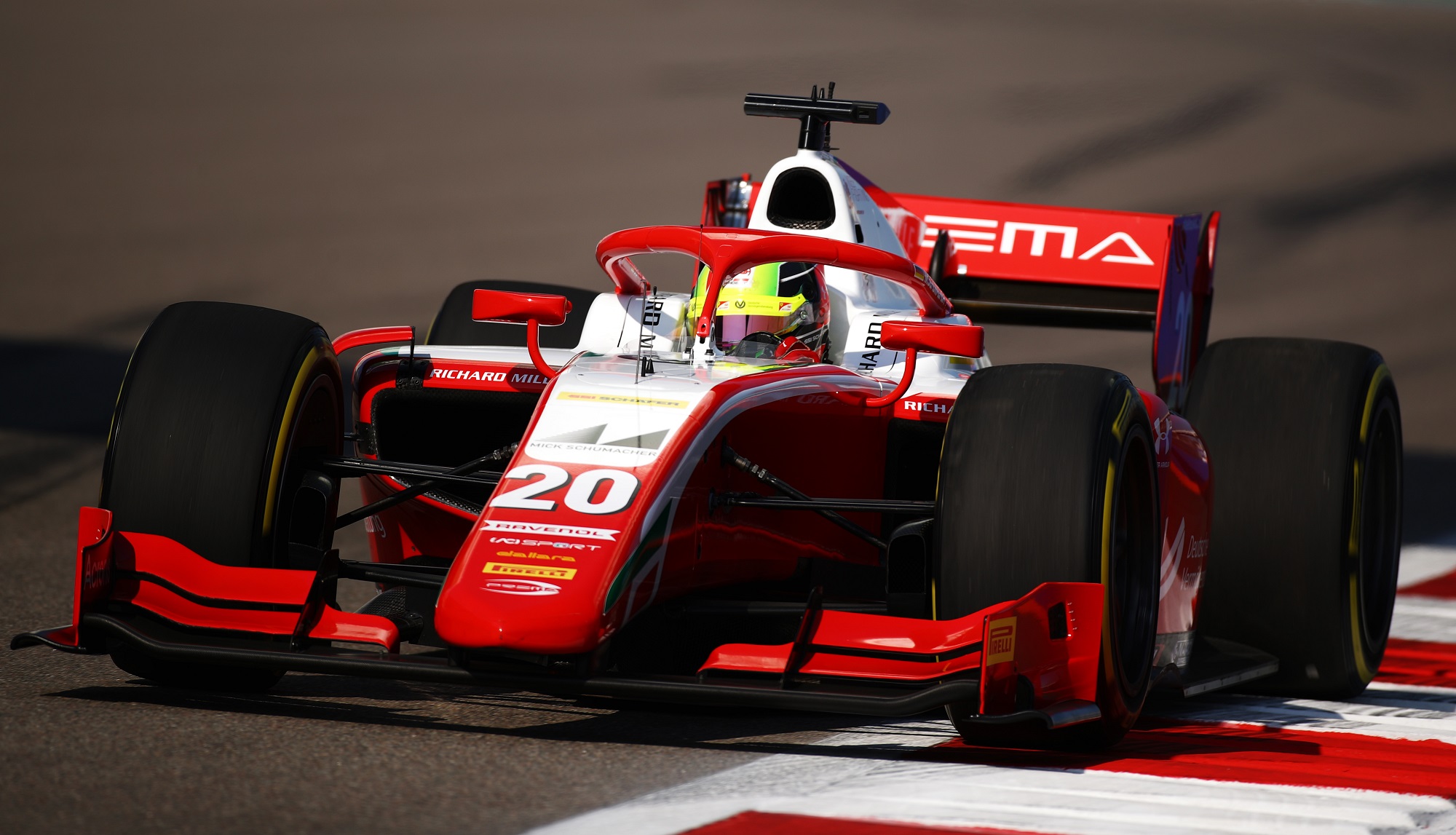 Jön a Bahreini Nagydíj, de a Formula 2 talán most izgalmasabb lesz!