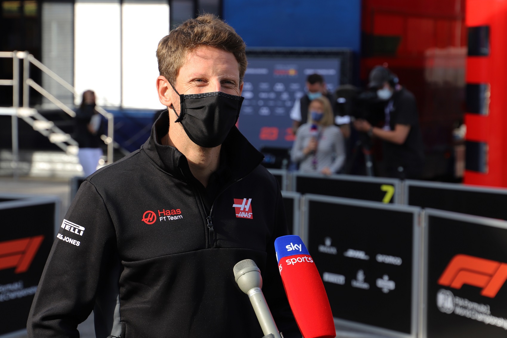 Grosjean lekéste az Isztambulba tartó járatát!