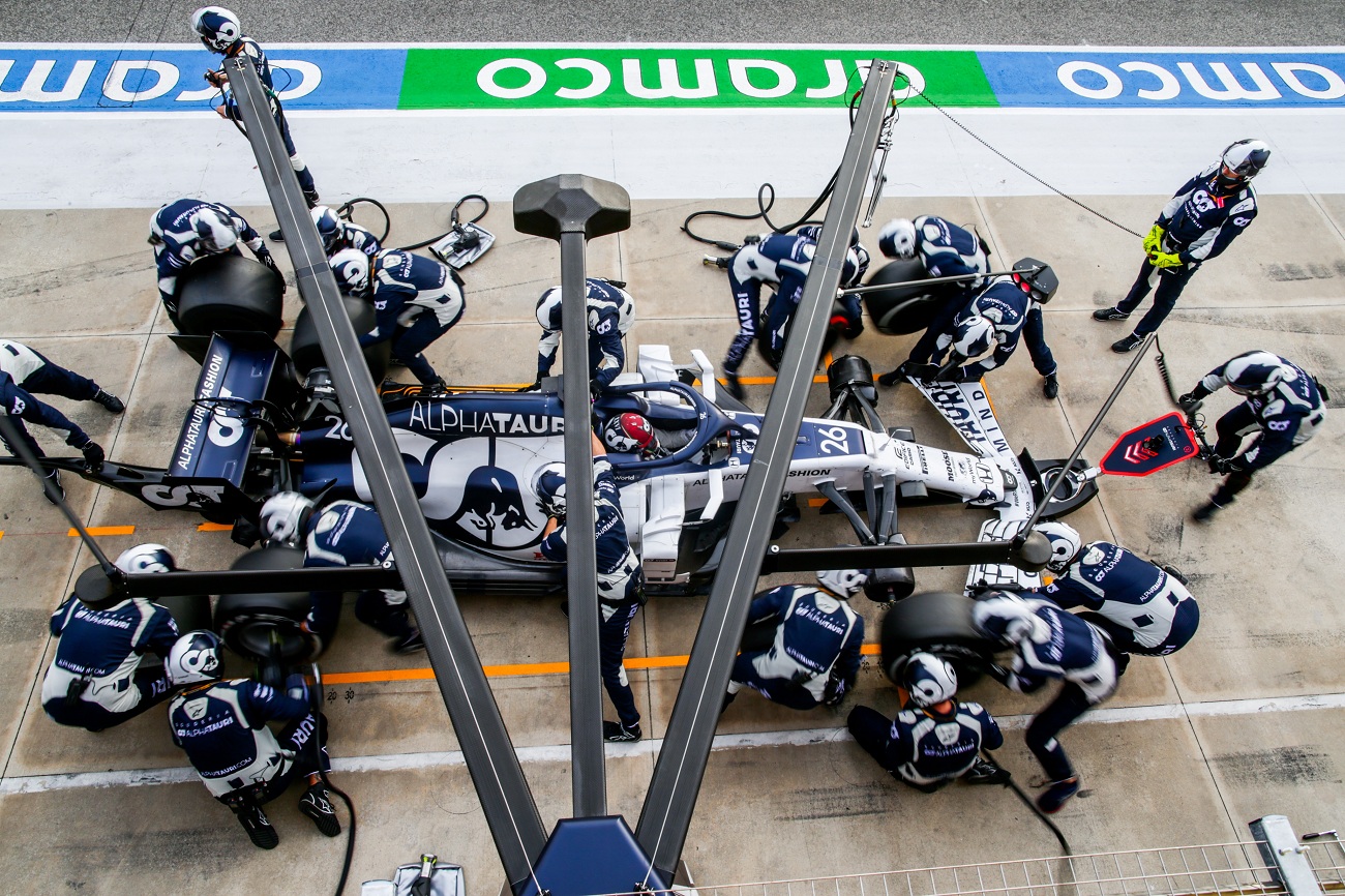 A csapatok ‘váltogatni’ fogják a mérnökeiket 2021-ben