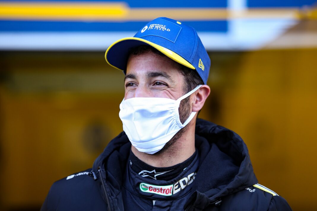 Daniel Ricciardo, Renault, racingline