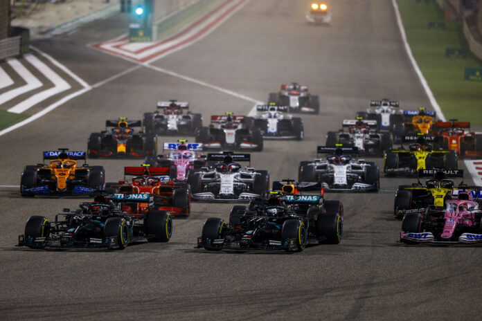 Rajt, race, f1, start, George Russell, sprintfutamok