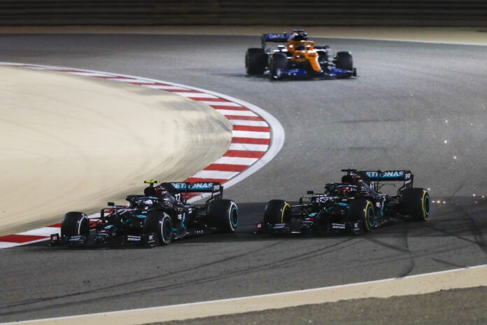 George Russell, Valtteri Bottas, Mercedes, racingline