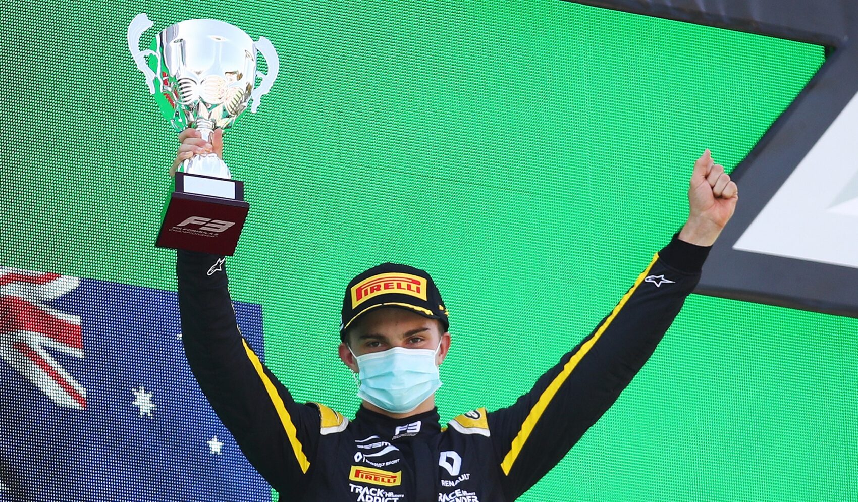 Piastri Schumacher vagy Shwartzman helyét veheti majd át a Premánál