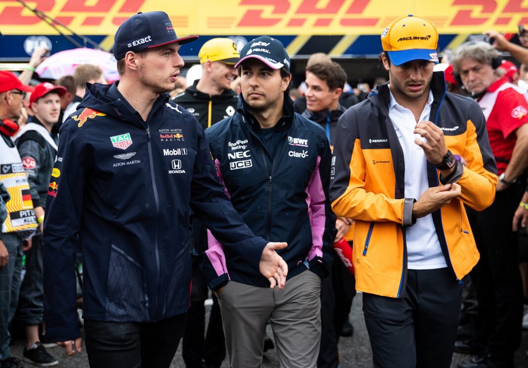 Max Verstappen, Sergio Perez, Carlos Sainz, Mateschitz