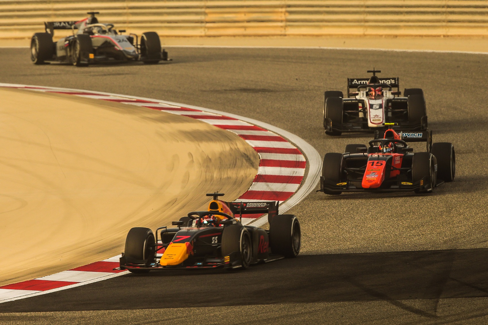 Az F2-esek Bahreinben maradtak, így zajlott a teszt!