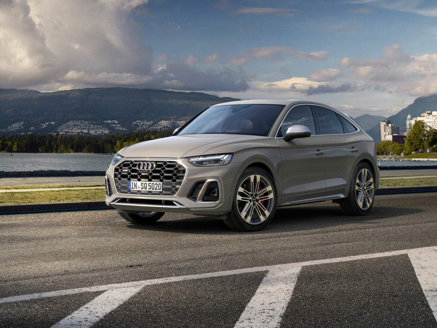 Sportos, erős és gazdaságos – Az Audi bemutatja az SQ5 TDI új generációját