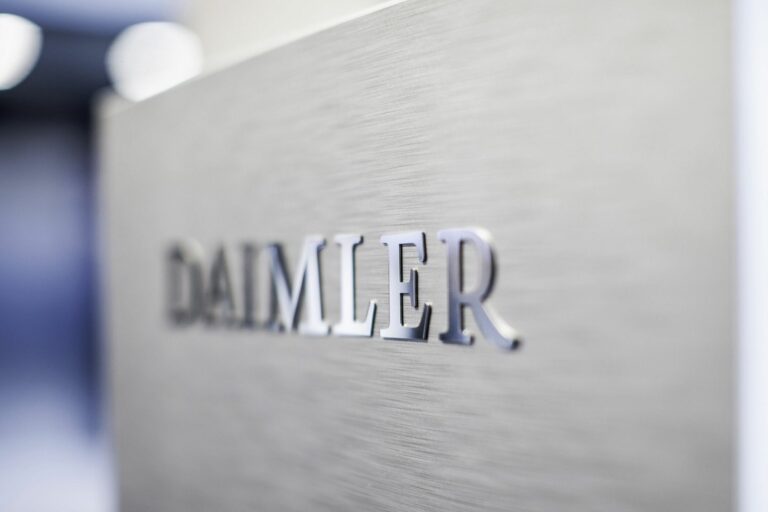 Eltűnik a Daimler név, és változni fog, de mégis mire?
