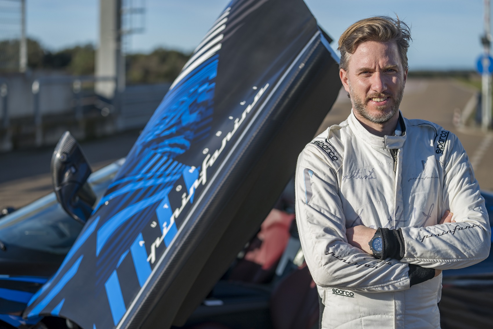 Nick Heidfeld tesztelte a világ legerősebb utcai autóját – VIDEÓ