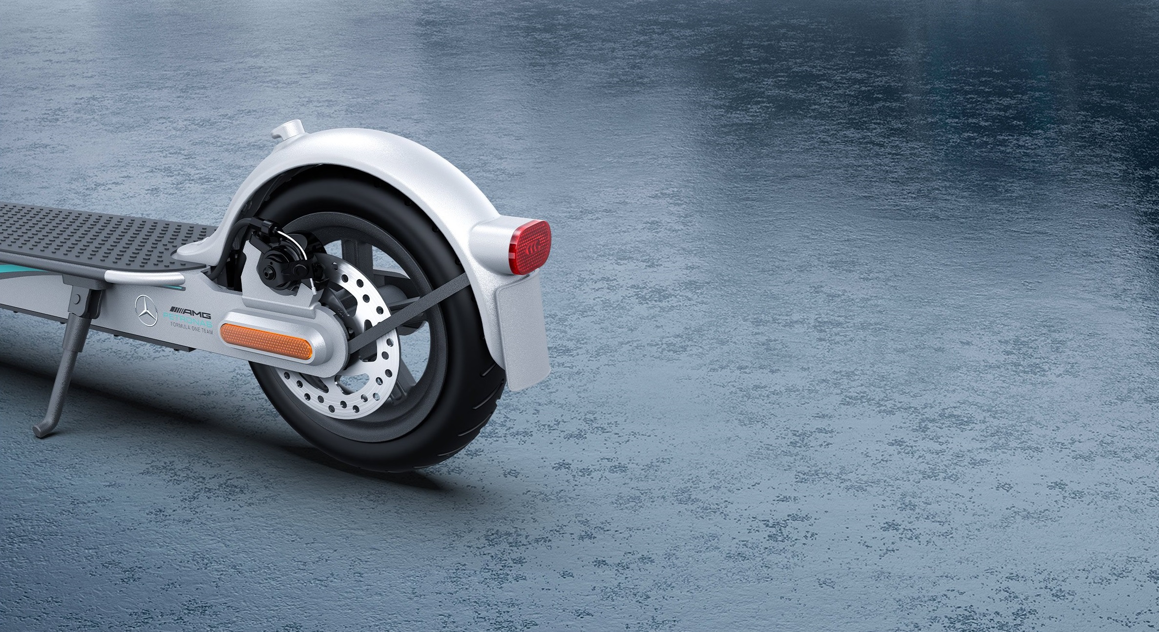 Elkészült a Xiaomi és a Mercedes-AMG Petronas F1 Team szerelemgyereke