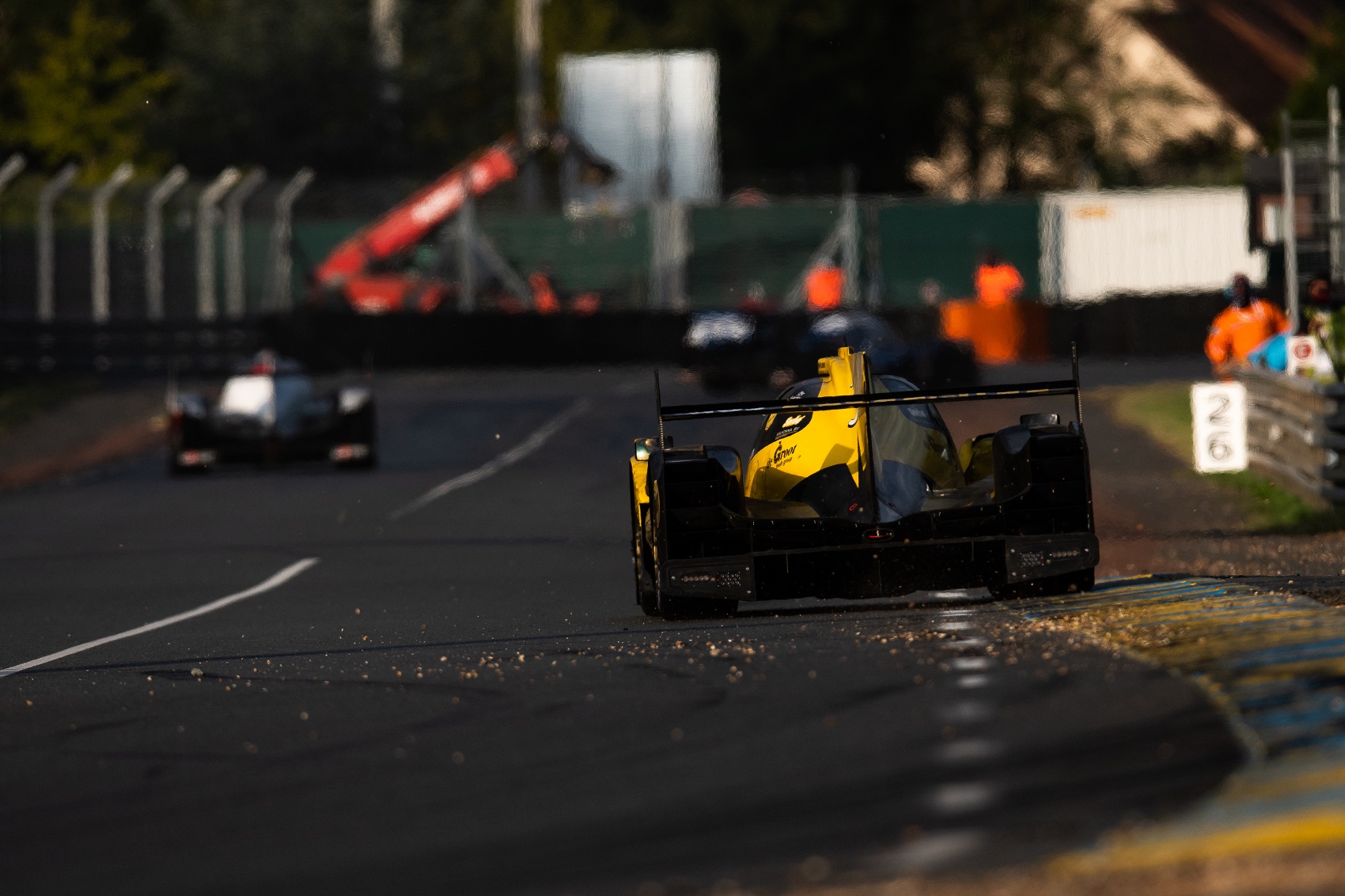 Idén is halasztanak: két hónappal eltolták a Le Mans-i 24 órást