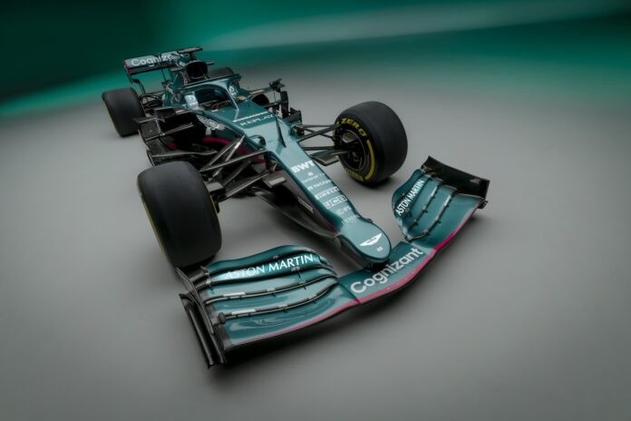 Aston Martin, AMR21