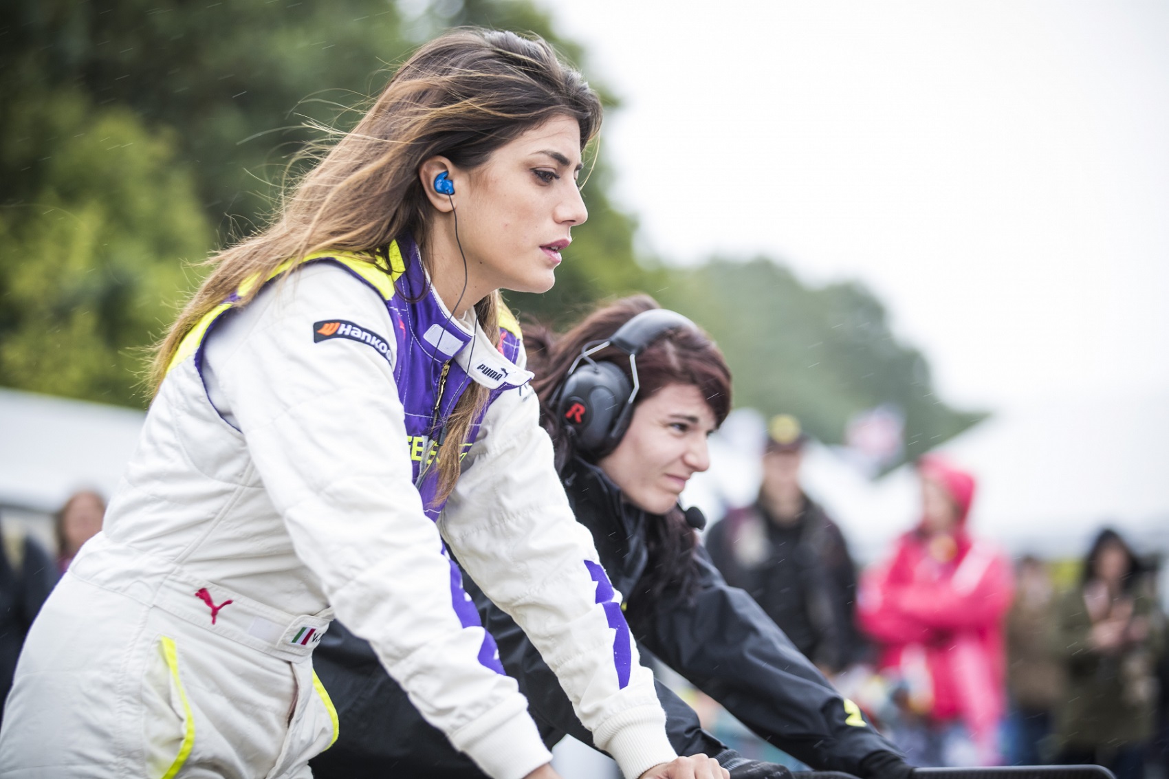 Piria: Épp úgy lehetünk grid girlök, mint mérnökök, mert ez egyéni döntés