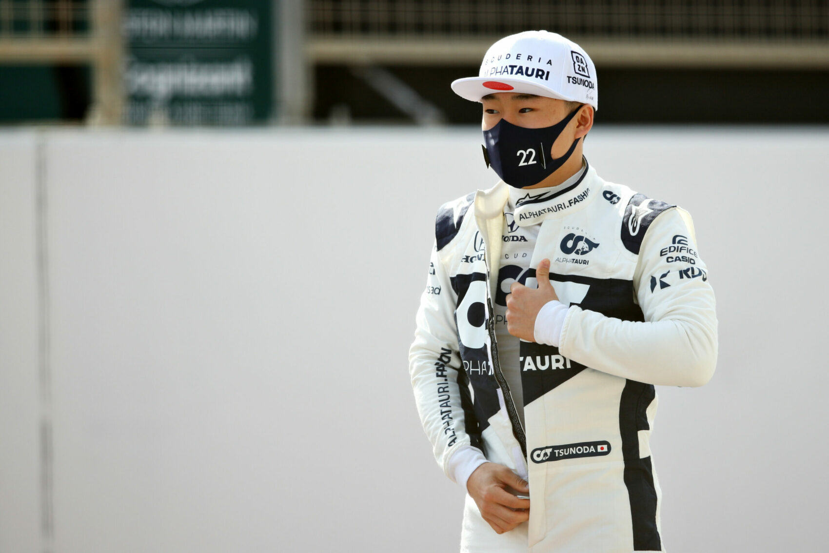 Tsunoda máris Gaslyhoz méri magát