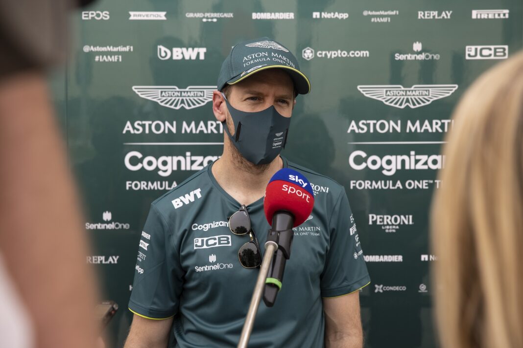 Sebastian Vettel, Aston Martin AMR21