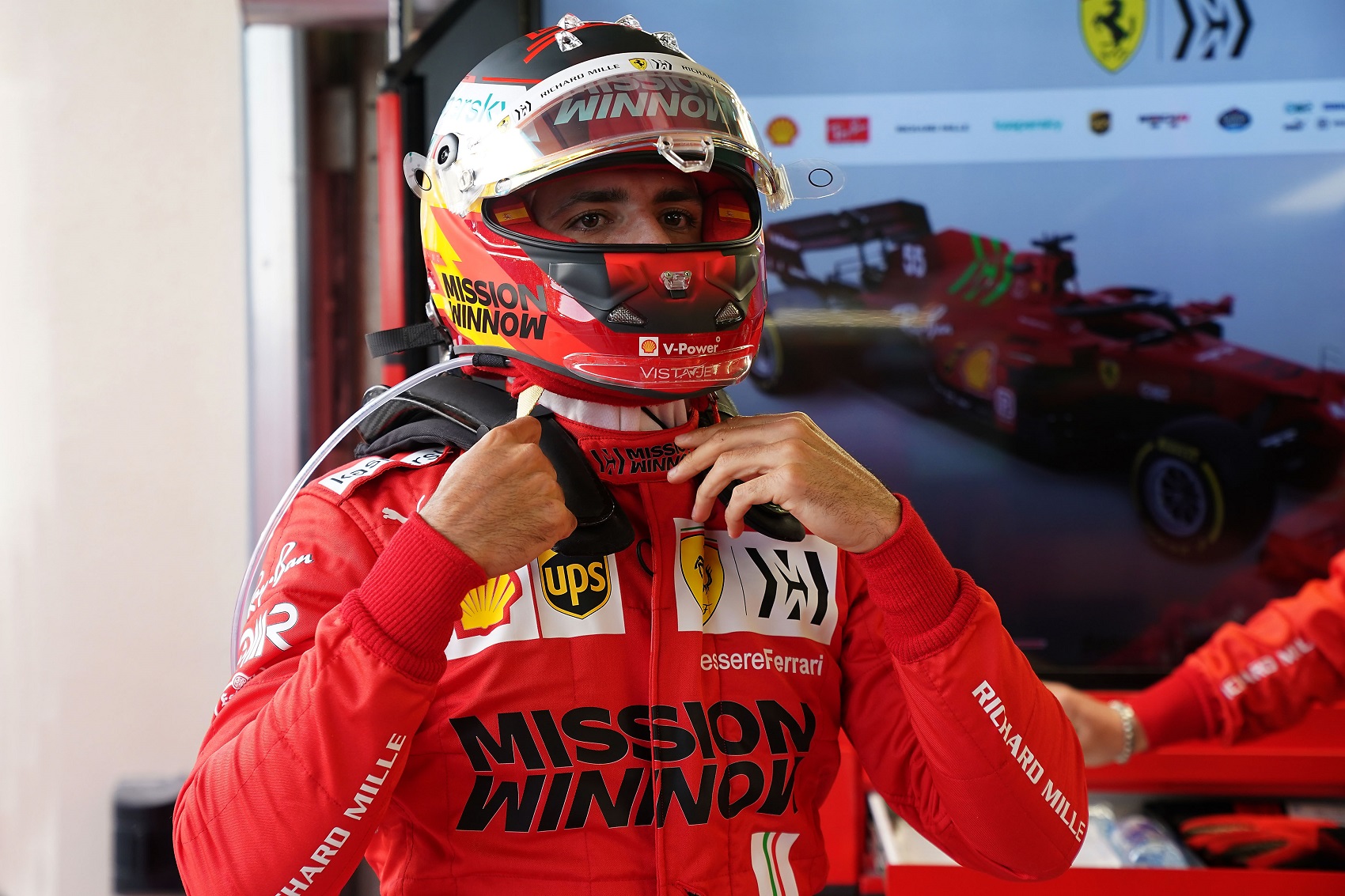 Carlos Sainz valós veszélyt jelenthet Leclerc számára