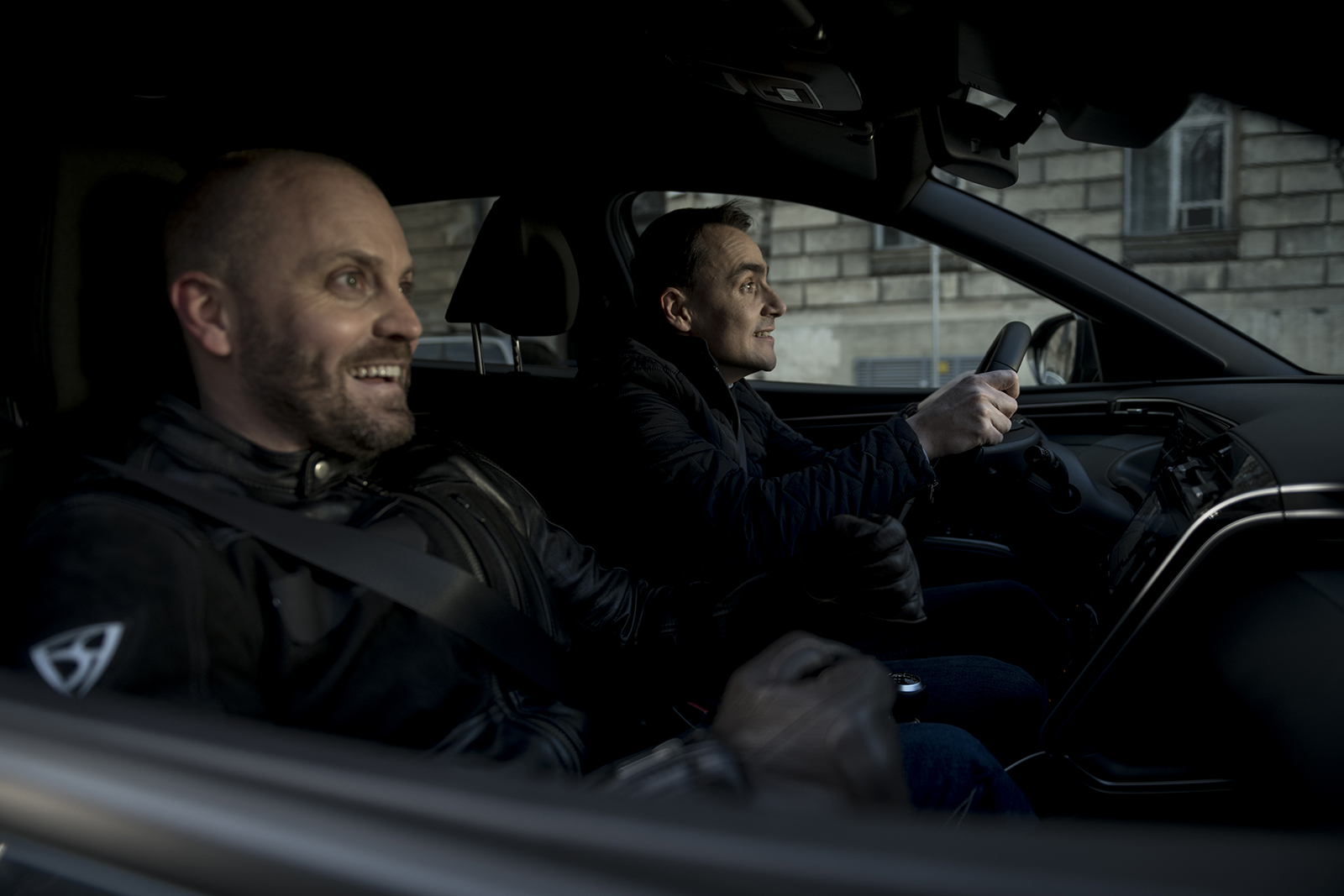 Michelisz Norberttel és Talmácsi Gáborral indít közlekedésbiztonsági kampányt a HUMDA