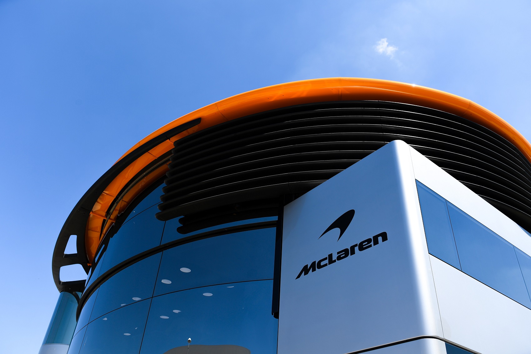Csökken a McLaren motorhome mérete a következő európai versenyekre