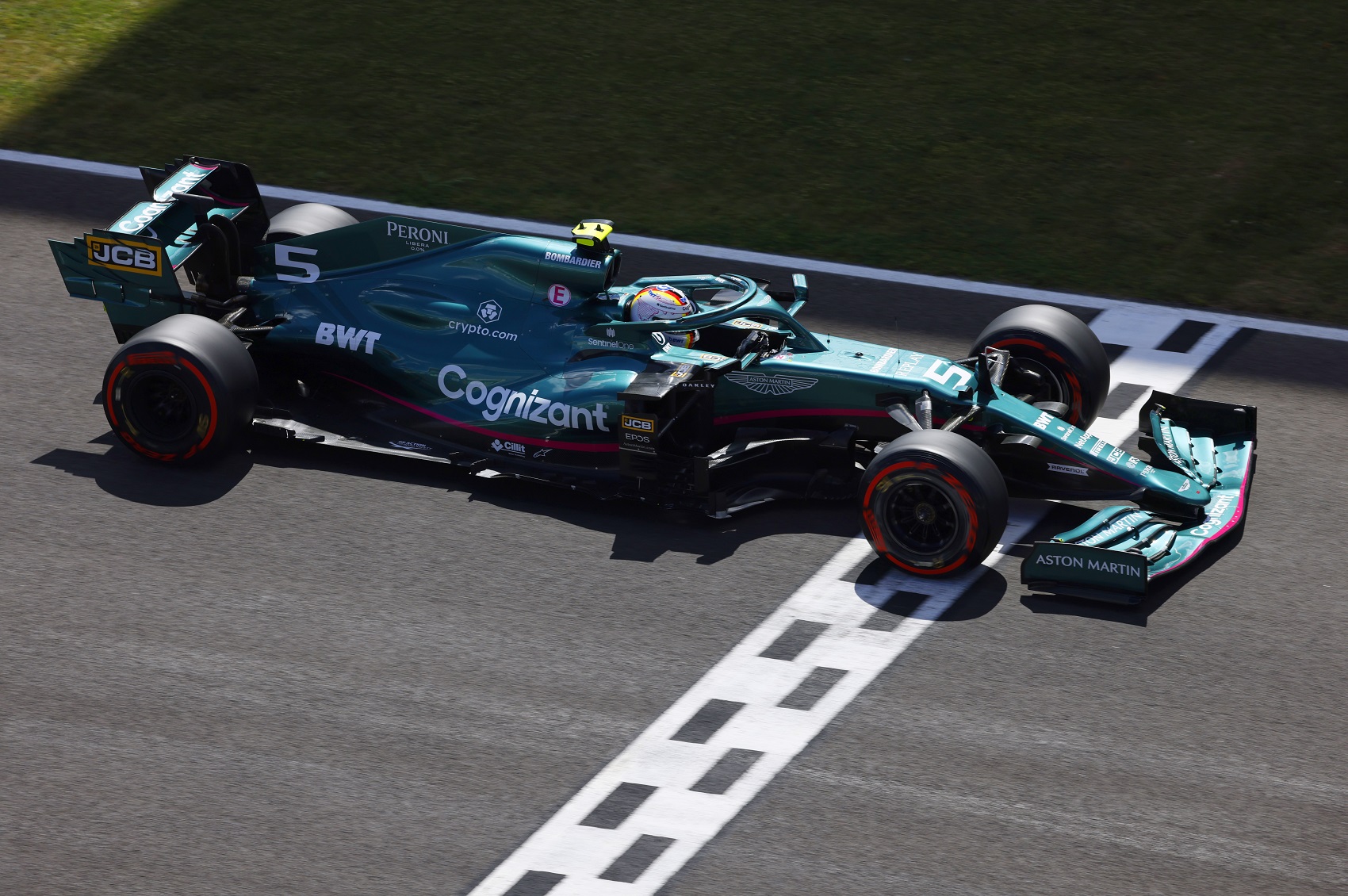 Barcelonában már Vettel is meg fogja kapni az Aston Martin újításait