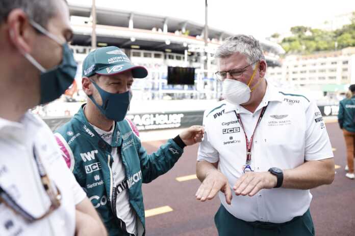 Sebastian Vettel, Aston Martin, Otmar Szafnauer,