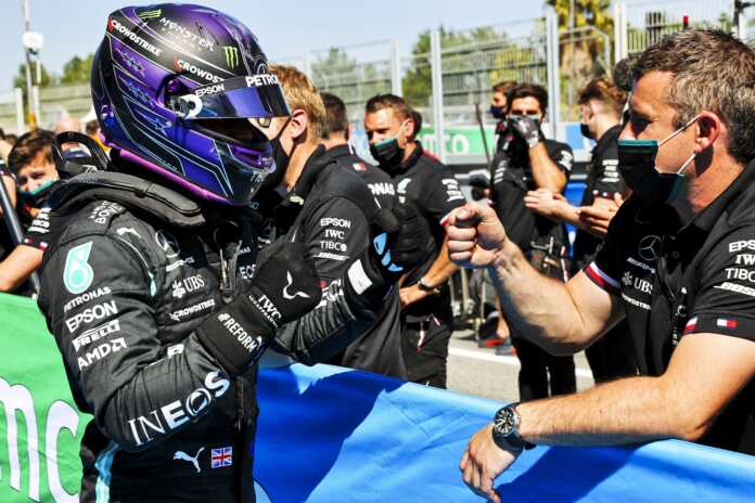 Lewis Hamilton, Mercedes, racingline.hu